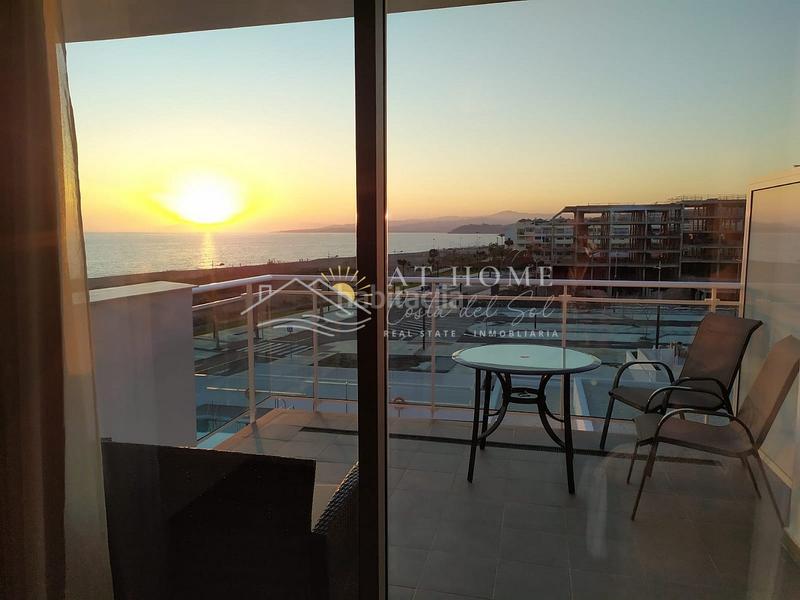 Foto 1dea32d3-41fb-4aaf-8bd7-013fbd7d2b71. Lloguer apartament amb aparcament piscina a El Morche Torrox