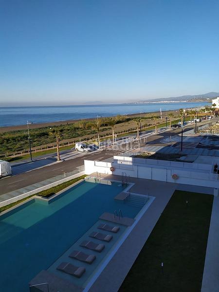 Foto 5c6d39a6-b575-4df3-b37e-cae235b66ed1. Rent apartment with parking pool in El Morche Torrox