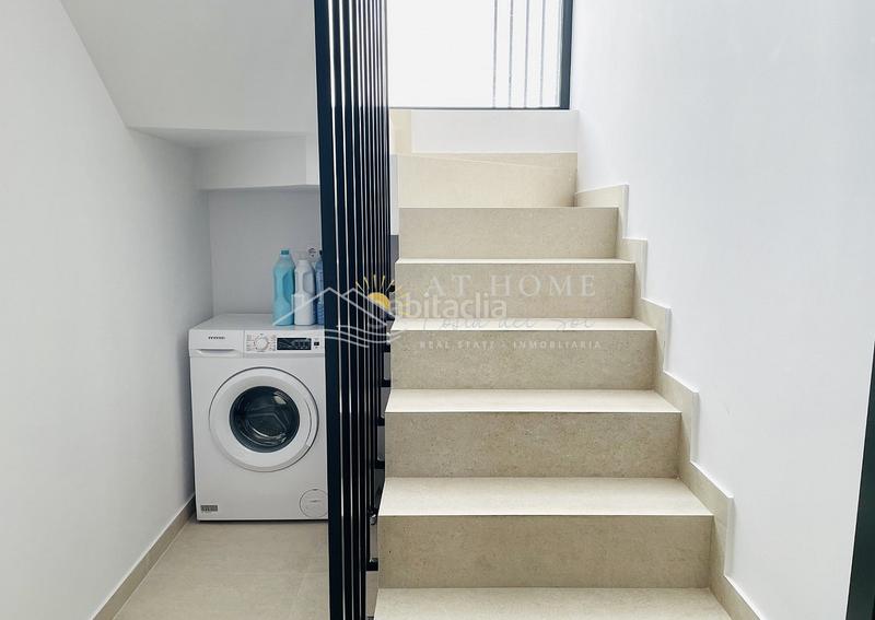 Foto 655afcc0-51af-463c-b3bb-6a5232d0fda5. Rent house with parking pool in Centro Nerja