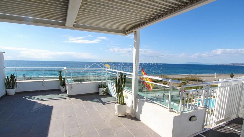 Foto 6ce7b844-3aaa-4986-8672-89e4124cf05e. Apartment with heating parking pool in El Morche Torrox