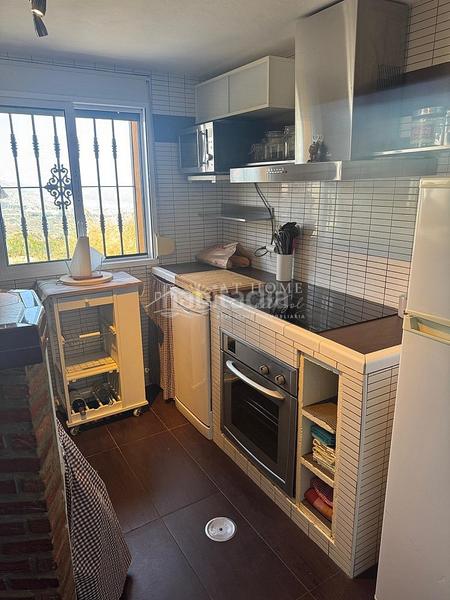 Foto a2ed0280-5eec-418e-bbdb-d3168f99d8d6. Miete appartement in Torrox pueblo Torrox