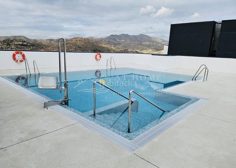 Foto 817bf490-09eb-4774-887b-01b6077c5618. Alquiler apartamento alquiler de larga temporada. en Málaga