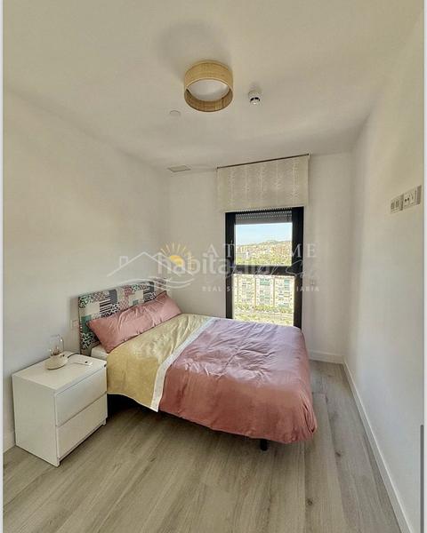 Foto d21141fe-1cb0-4784-9a11-a62d170631a5. Lloguer apartament amb aparcament piscina a Centro Histórico Málaga