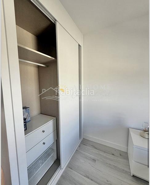 Foto 3c7eb50f-2fc4-4649-a78f-3a6abc6f6b30. Location appartement avec parking piscine dans Centro Histórico Málaga