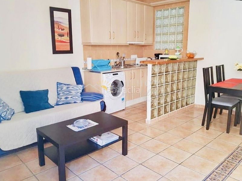 Foto 0605e101-0a32-4dd3-ac71-2e79dbb0ec44. Apartament a Centro Nerja