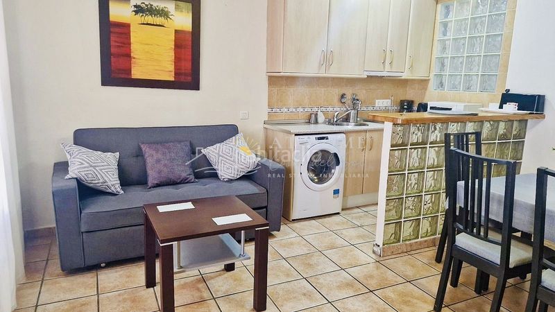 Foto 413ea4c7-31d8-45ff-8444-9f8201600b6a. Apartament a Centro Nerja