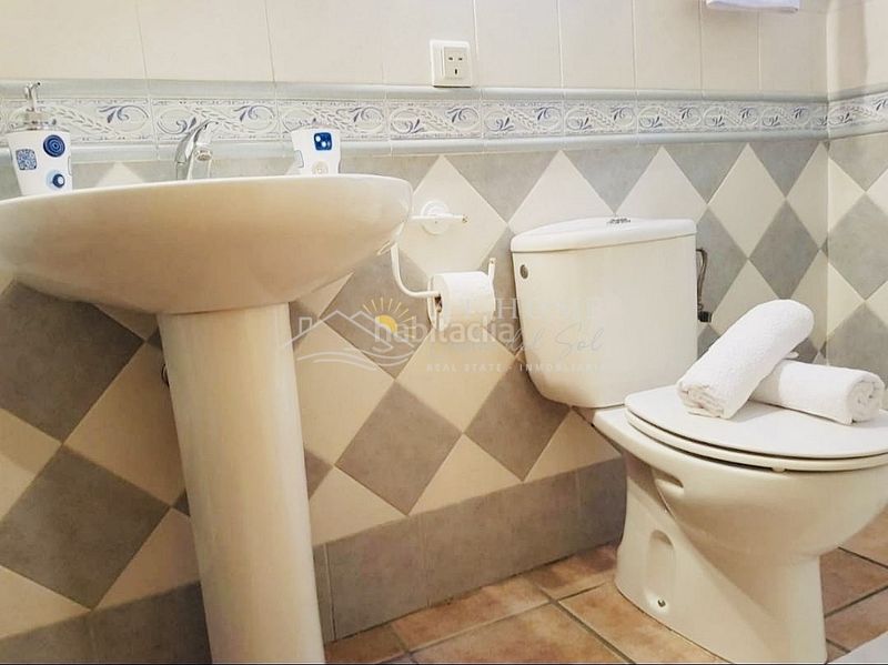 Foto c7b25948-894e-4d01-9f9e-e4a2df19dd37. Apartament a Centro Nerja