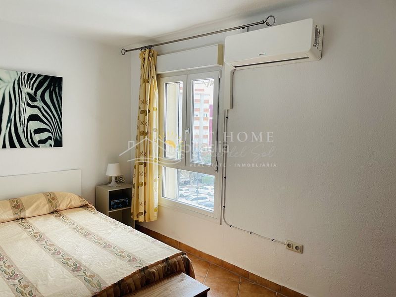 Foto 2660d06b-63bc-4c15-928d-ab70a5107593. Apartamento piso en avenida el faro en El Peñoncillo Torrox