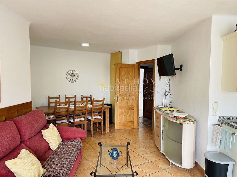 Foto 4ad446e9-2e0e-4451-9433-5c4ad06b4fe0. Apartamento piso en avenida el faro en El Peñoncillo Torrox