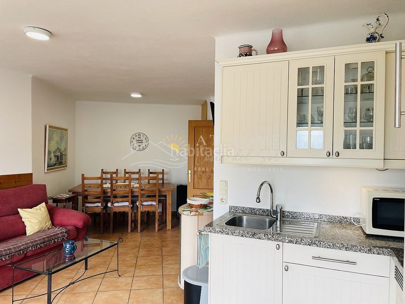 Foto 6b861220-0874-4bd3-91a5-b79af0891a40. Apartamento piso en avenida el faro en El Peñoncillo Torrox