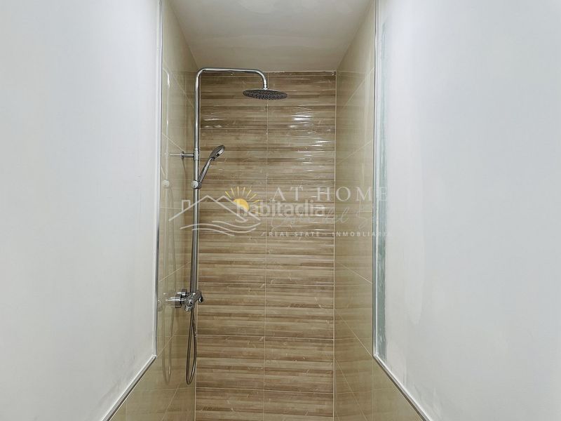 Foto 0d2535b5-0133-4939-bd41-636a57f64d2f. Piso obra nueva . en Torrox pueblo Torrox