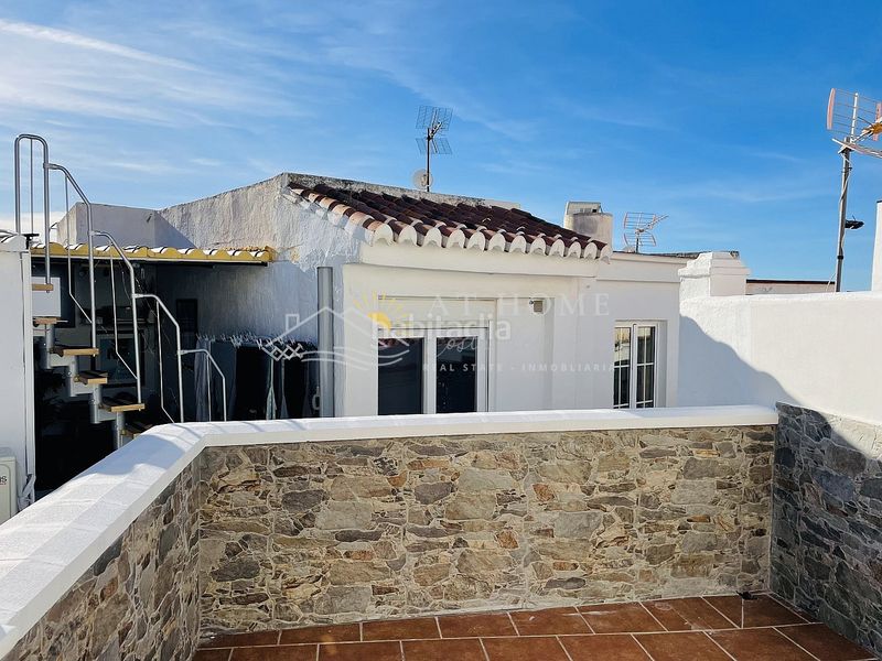 Foto 1bc07e82-9250-42c3-8fae-e09ac48a8498. Piso obra nueva . en Torrox pueblo Torrox