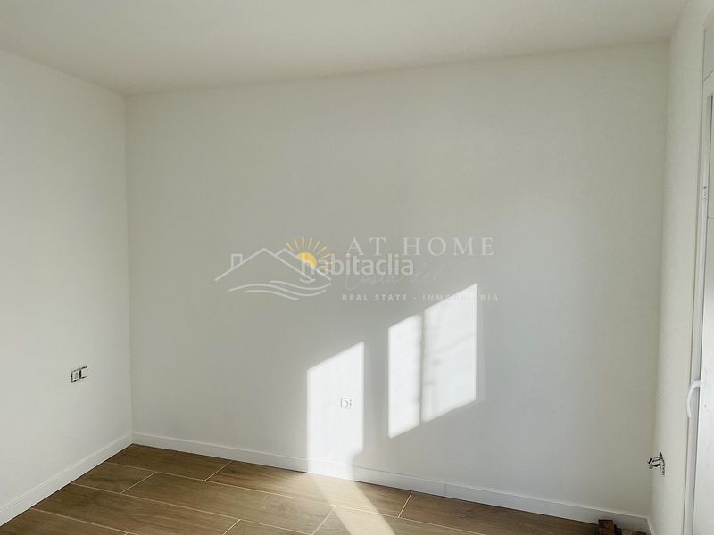 Foto 32b99bc2-b92c-4ab3-a9fc-f00865bd03c3. Piso obra nueva . en Torrox pueblo Torrox