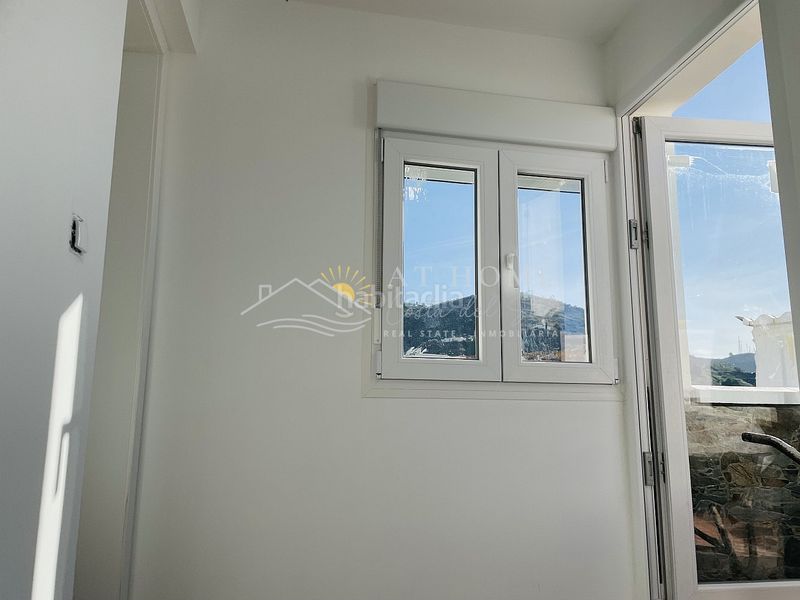 Foto 6e2abb9b-5703-4b82-983f-6c4e9d6baf5c. Piso obra nueva . en Torrox pueblo Torrox