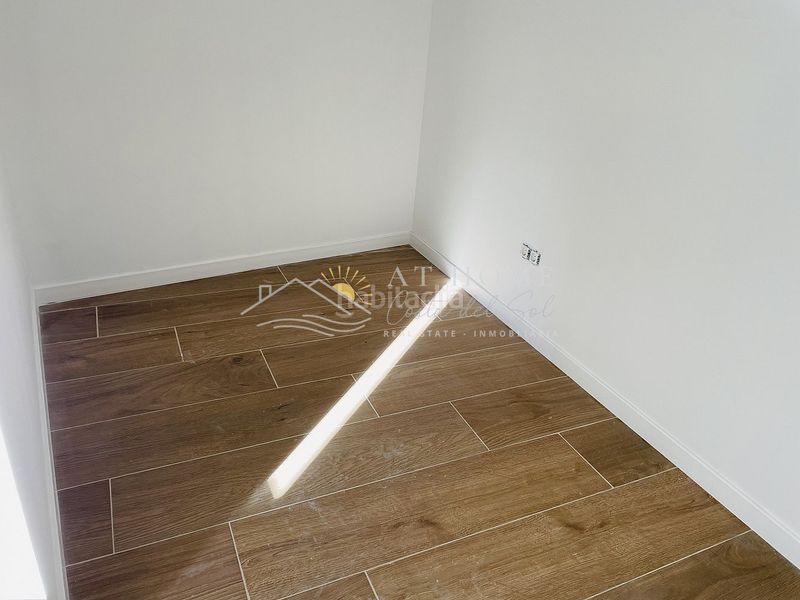 Foto 7db93864-0d62-4341-8144-e3fcb3e3928c. Piso obra nueva . en Torrox pueblo Torrox