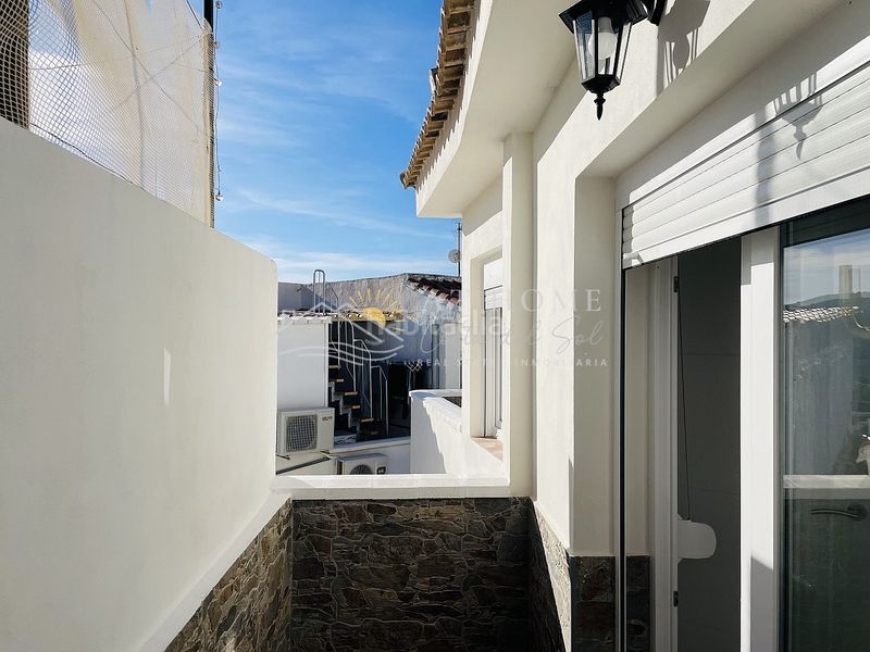 Foto 873afc48-6713-4e38-a925-e03a298a23b7. Piso obra nueva . en Torrox pueblo Torrox