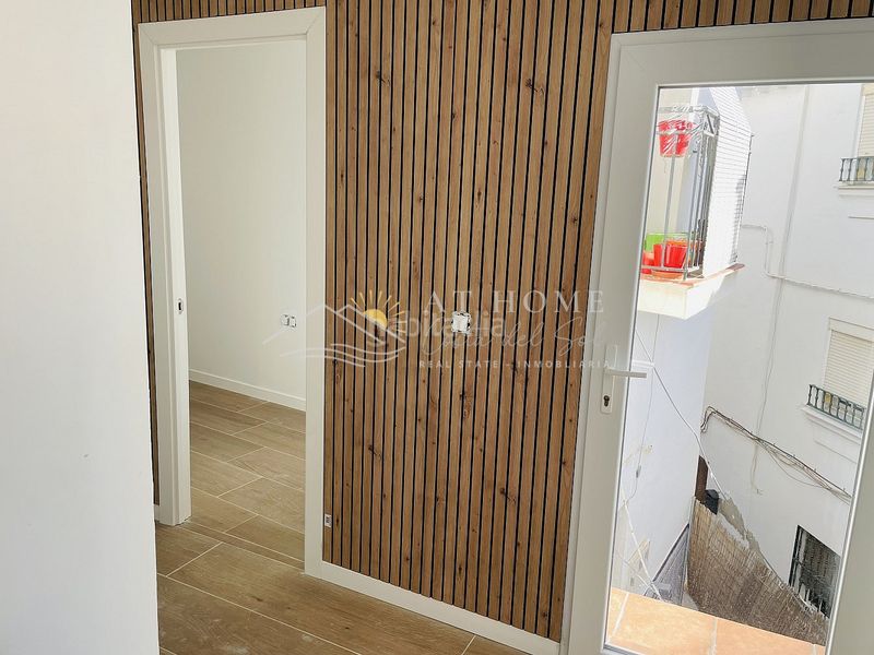 Foto ad3c9e43-bfcb-4763-82fb-cd8cbfb41998. Piso obra nueva . en Torrox pueblo Torrox