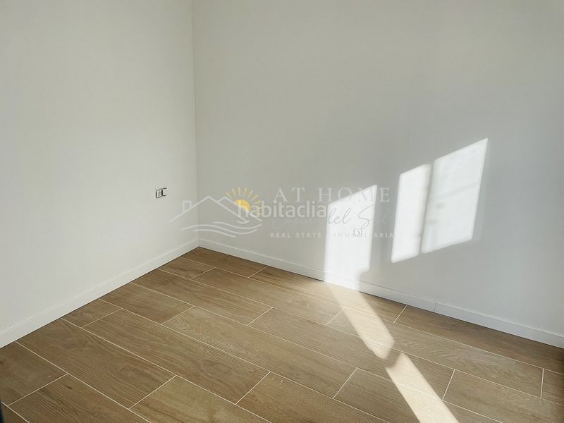 Foto c6aedd7c-8986-48e2-b764-85db7224df08. Piso obra nueva . en Torrox pueblo Torrox