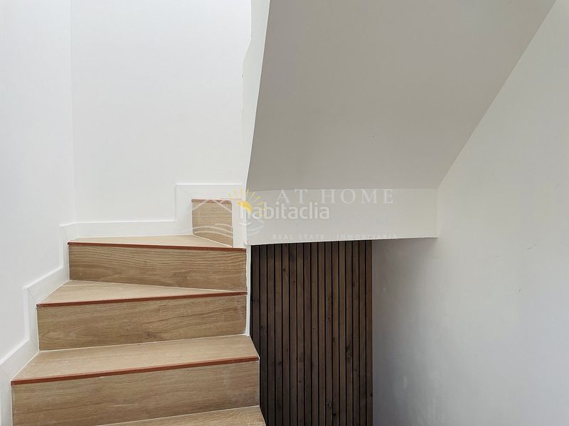 Foto cfe70a4f-9f99-4fc9-911e-8193f5cf43b4. Piso obra nueva . en Torrox pueblo Torrox