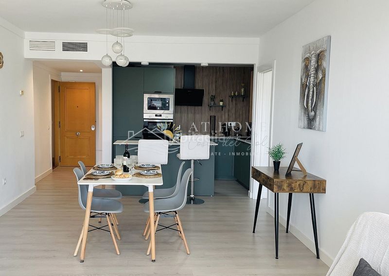 Foto 1180c211-629d-41d6-a89d-d945fcf02f7d. Apartament amb piscina a Centro Nerja