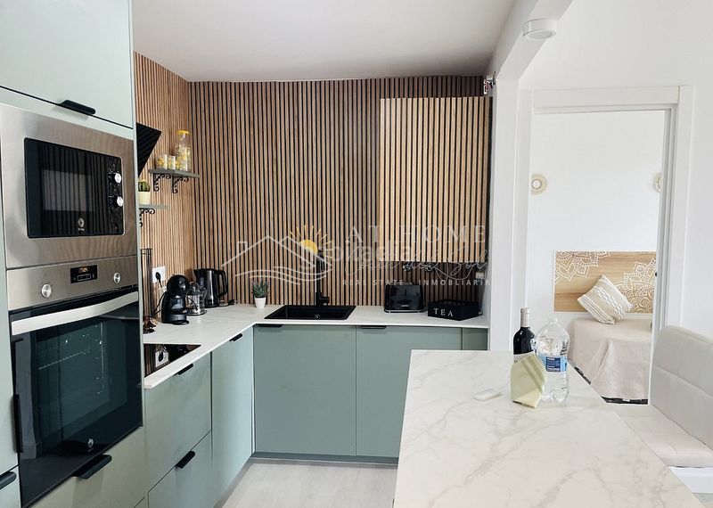 Foto 24410982-f7a1-46c6-8782-eaa299a42b1c. Apartament amb piscina a Centro Nerja