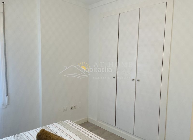 Foto 3dcc7117-2922-48af-b0af-42232c93bb22. Apartament amb piscina a Centro Nerja