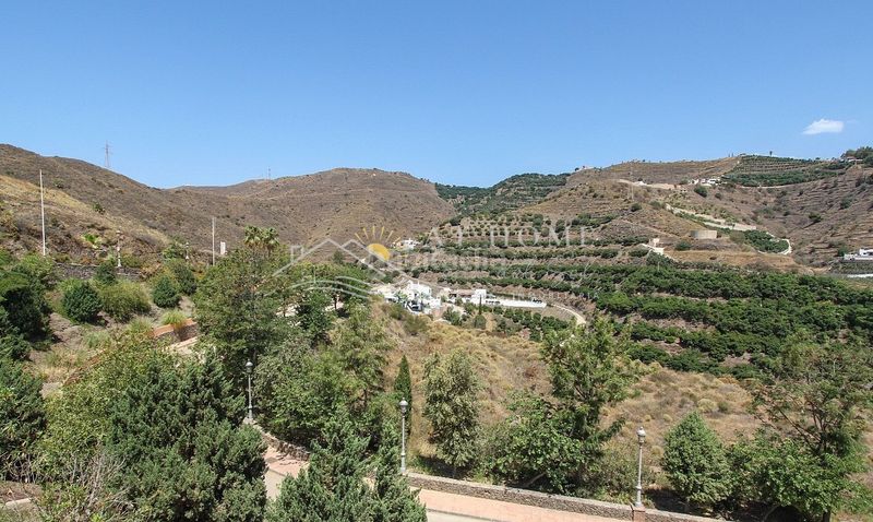 Foto 453ad35d-fb99-4de9-b5dd-c89e415374f9. Apartament amb piscina a Centro Nerja