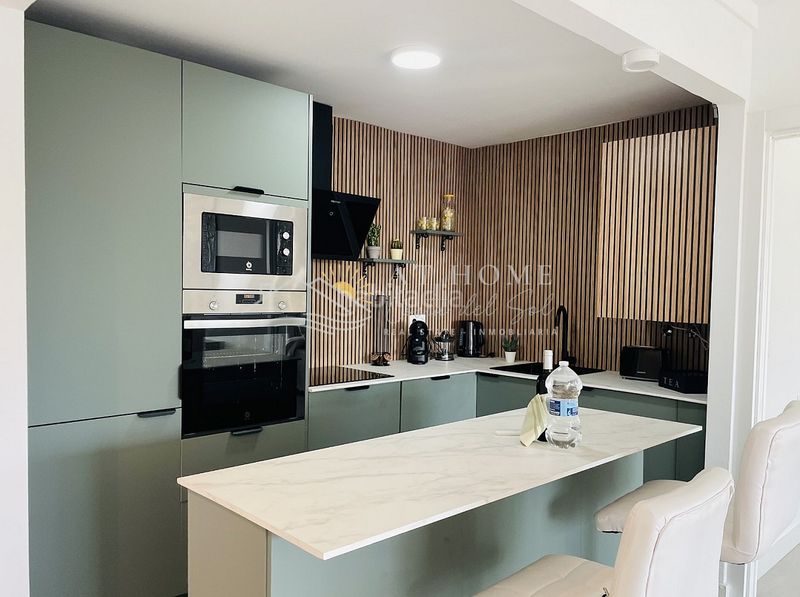 Foto 94e737e1-6cfb-4ddc-9cf5-e34e97e8ede9. Apartament amb piscina a Centro Nerja