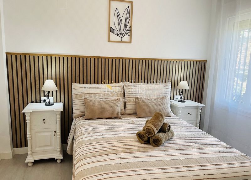 Foto fc9a8110-b3b9-4635-8de3-0c5afe4cd0c8. Apartament amb piscina a Centro Nerja