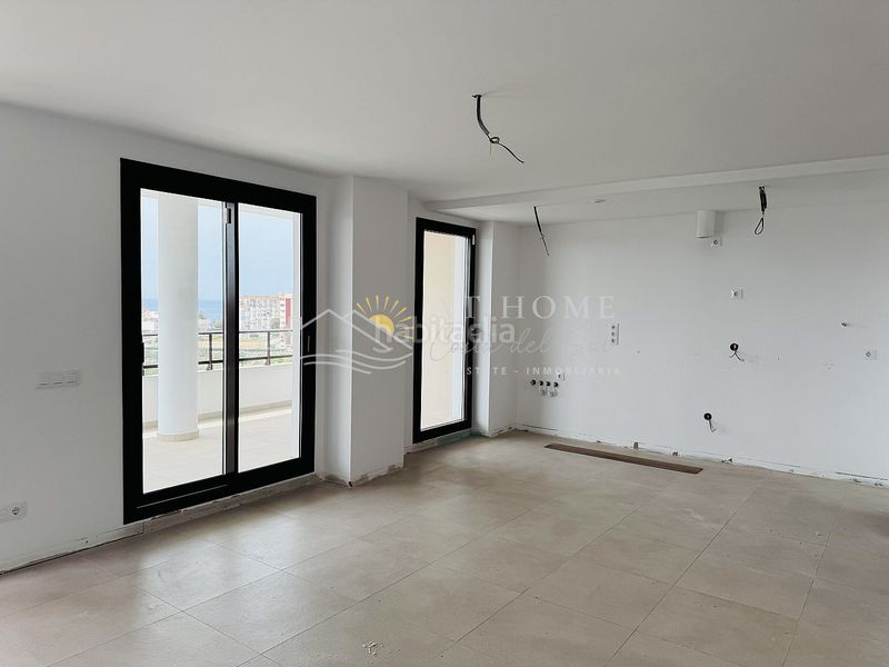 Foto 36c061fb-4790-4c1e-aebd-2b871cc127a5. Apartament amb aparcament piscina a El Peñoncillo Torrox