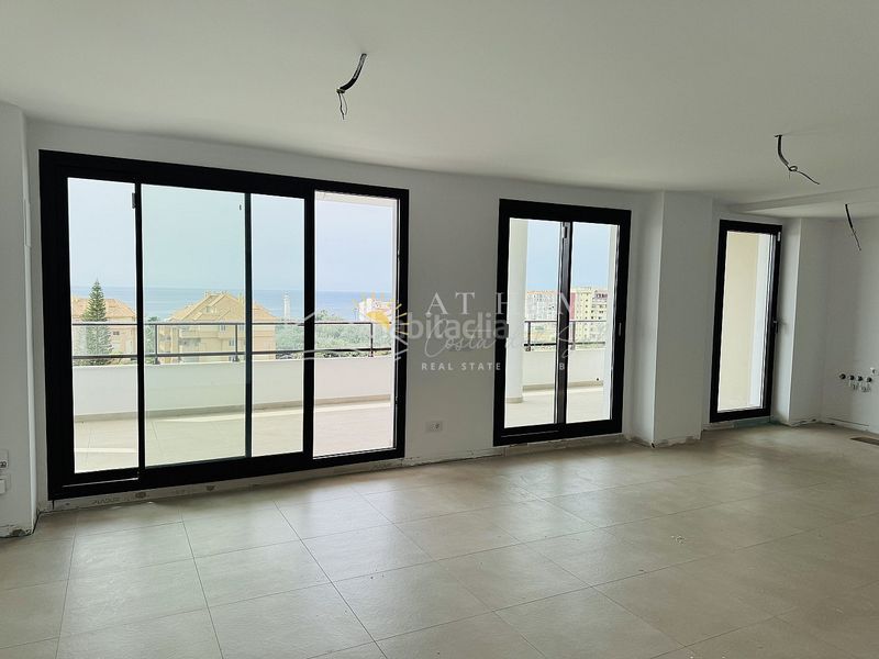 Foto 50386476-a4d3-4c74-acfe-2cc848e0e5ea. Apartament amb aparcament piscina a El Peñoncillo Torrox