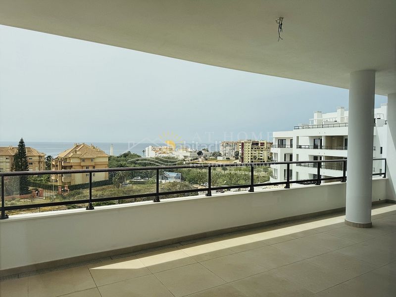 Foto baf54a75-88f1-4740-b3b9-d45e69820abb. Apartament amb aparcament piscina a El Peñoncillo Torrox
