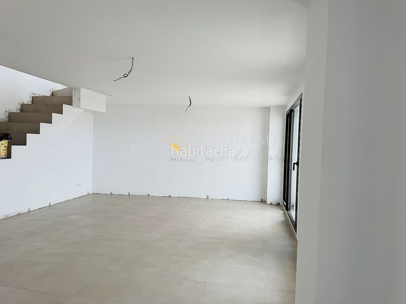 Foto e162604e-62f1-4999-85ce-415d0079d178. Apartament amb aparcament piscina a El Peñoncillo Torrox