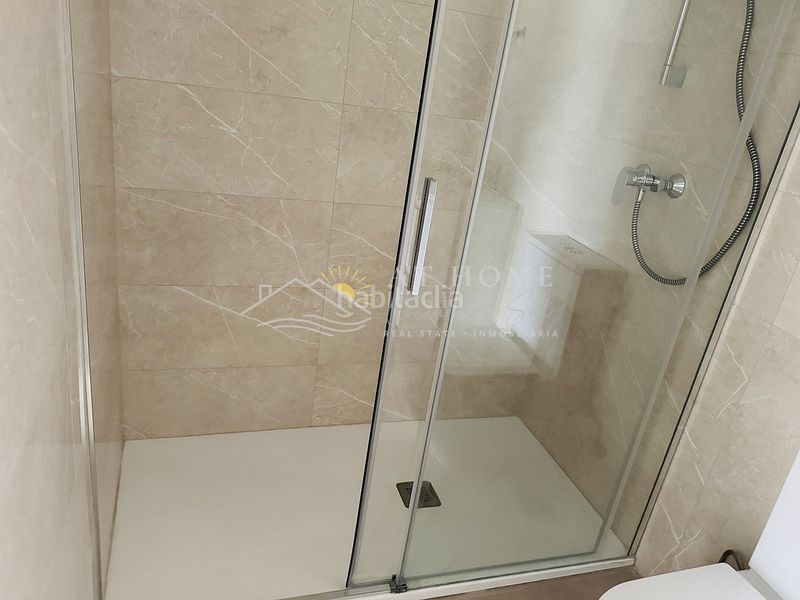 Foto f98638bc-9d7d-45ad-a790-9440edb1a04a. Apartament amb aparcament piscina a El Peñoncillo Torrox