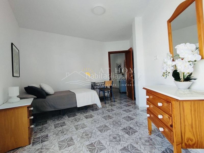Foto 32046b0b-a9a5-42a7-b6b2-db820a7ad7ec. Apartament a Centro Nerja