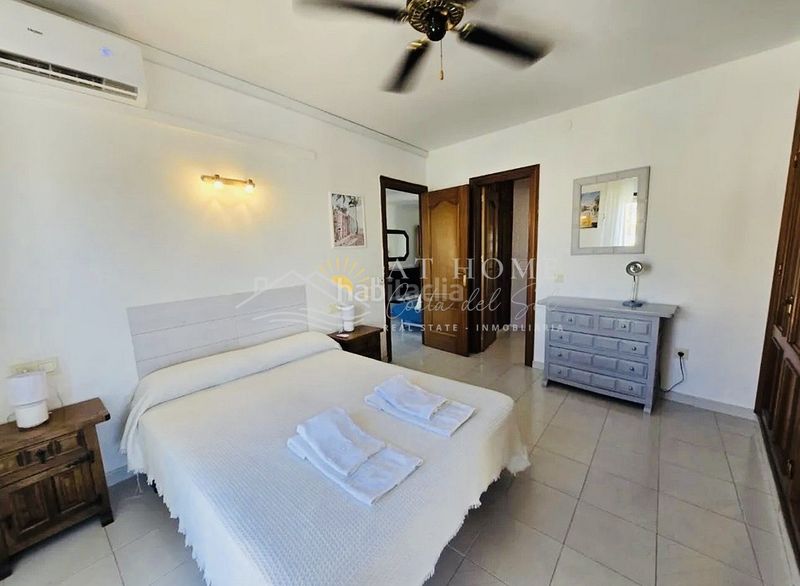 Foto 404246e6-6b07-41a0-a2fb-b688a2847d45. Apartament a Centro Nerja