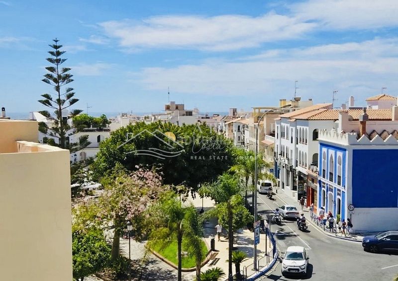 Foto 4d5504a0-cd18-432c-8229-07d450bb931f. Apartament a Centro Nerja