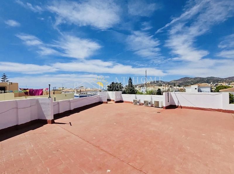 Foto 8ae4eab2-3042-4876-ac41-7ecfdf7ce282. Apartament a Centro Nerja