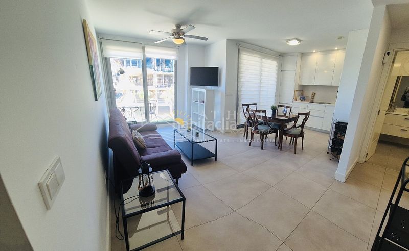 Foto 68796099-eff8-4ed4-88c5-ae82dd4801e0. Apartament amb aparcament piscina a El Morche Torrox