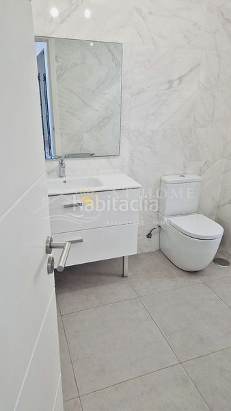 Foto 821828d9-84e0-44e9-ad8b-31e9ef643a33. Apartament amb aparcament piscina a El Morche Torrox