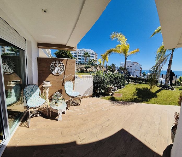 Foto 2db12096-047c-4b05-9d6f-24566cf9e52a. Apartament amb aparcament piscina a Torrox pueblo Torrox