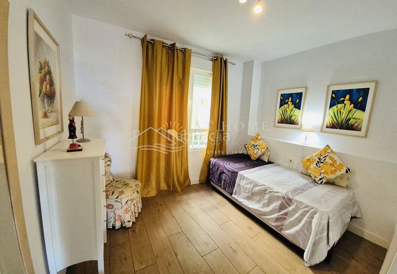 Foto 44b03894-7509-482d-a987-7717eb6344ce. Apartament amb aparcament piscina a Torrox pueblo Torrox