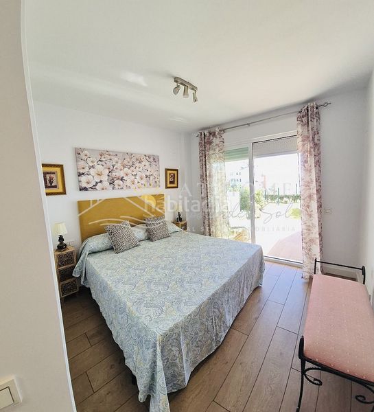 Foto 6c100daf-c33a-47ed-a728-0e66b44e8b7f. Apartament amb aparcament piscina a Torrox pueblo Torrox