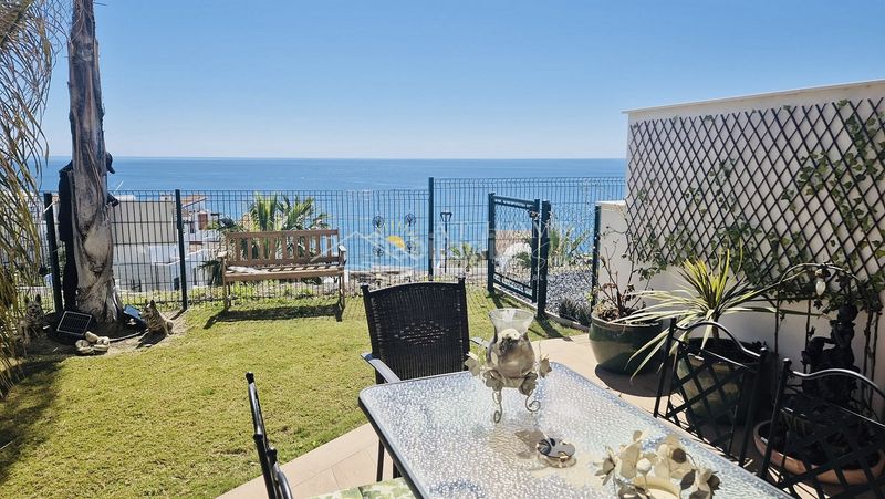 Foto 8d3c142d-9dae-4776-8683-dd6b91f4c18d. Apartament amb aparcament piscina a Torrox pueblo Torrox