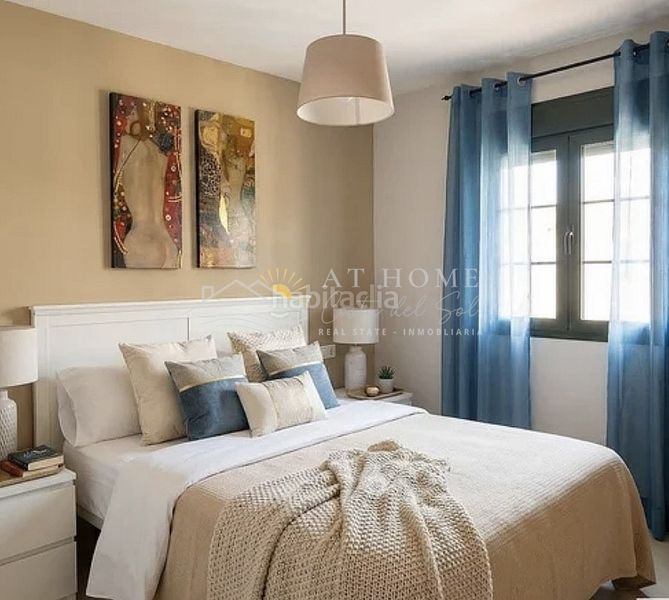 Foto 42aca89c-9ba5-464f-b089-005318c808e4. Apartament amb aparcament piscina a Centro Nerja