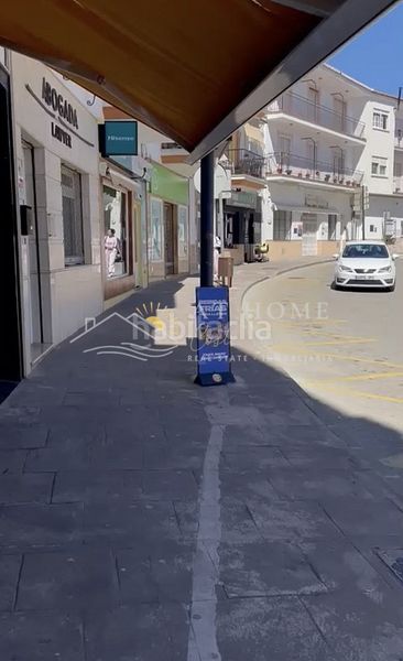 Foto 66bb137f-1abf-4295-a1b6-aaa1a1ad7a1b. Aparcament cotxe a Torrox pueblo Torrox