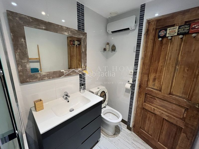 Foto 15dfb963-9210-4943-b90d-814ef2da0644. Casa amb aparcament piscina a Torrox pueblo Torrox