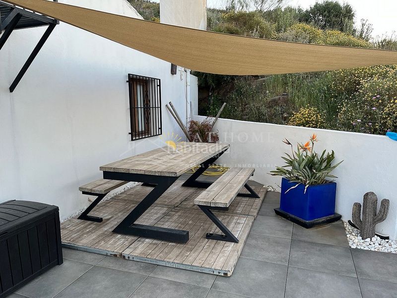Foto b96df11c-768e-4d46-8005-07e4e7d03898. Casa amb aparcament piscina a Torrox pueblo Torrox