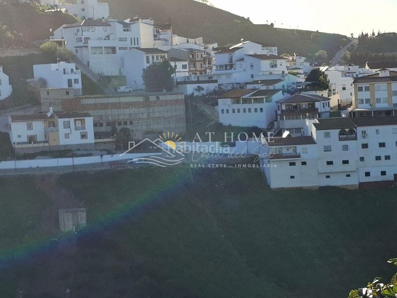 Foto cd4ae9db-e251-4262-8e5e-928a0147c055. Casa a Iznate