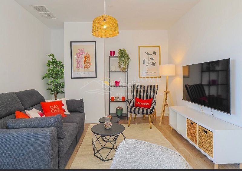 Foto 3a9bb66d-7a77-45be-bbb5-c49d82d3f46a. Apartament amb aparcament piscina a Centro Histórico Málaga